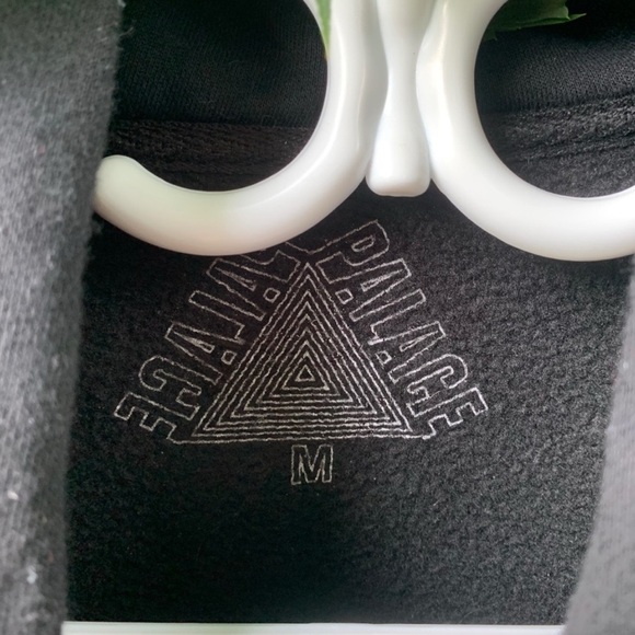 Palace tri ferg Hoodie - Picture 2 of 7